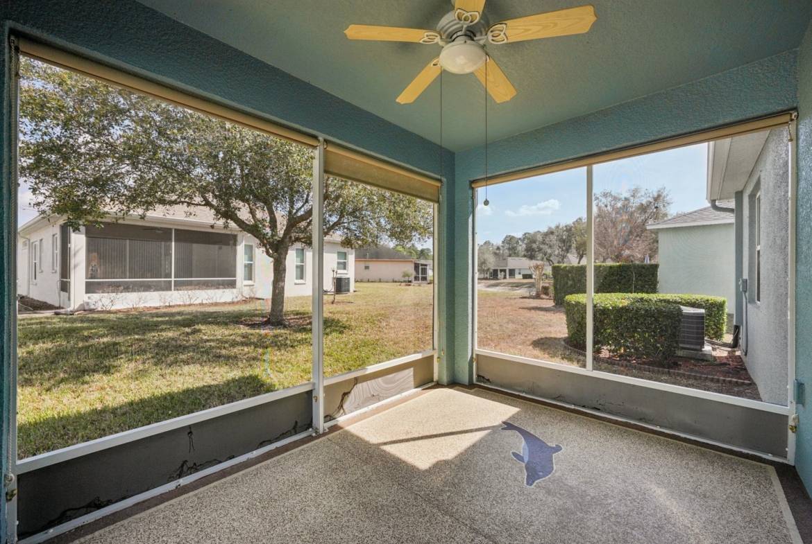 View from the screened lanai at 11129 Kiskadee Cir in the 55+ Summertree community, New Port Richey FL