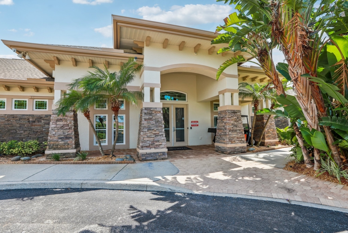 Key Vista clubhouse and fitness center available to residents in Holiday FL 34691