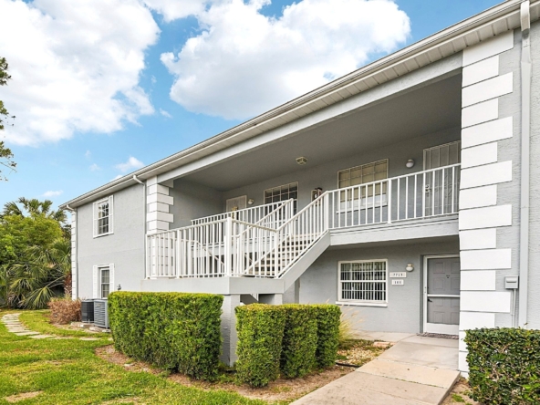 Exterior of Building 11 at The Hillside, a 55+ condo community in Hudson, FL 34667