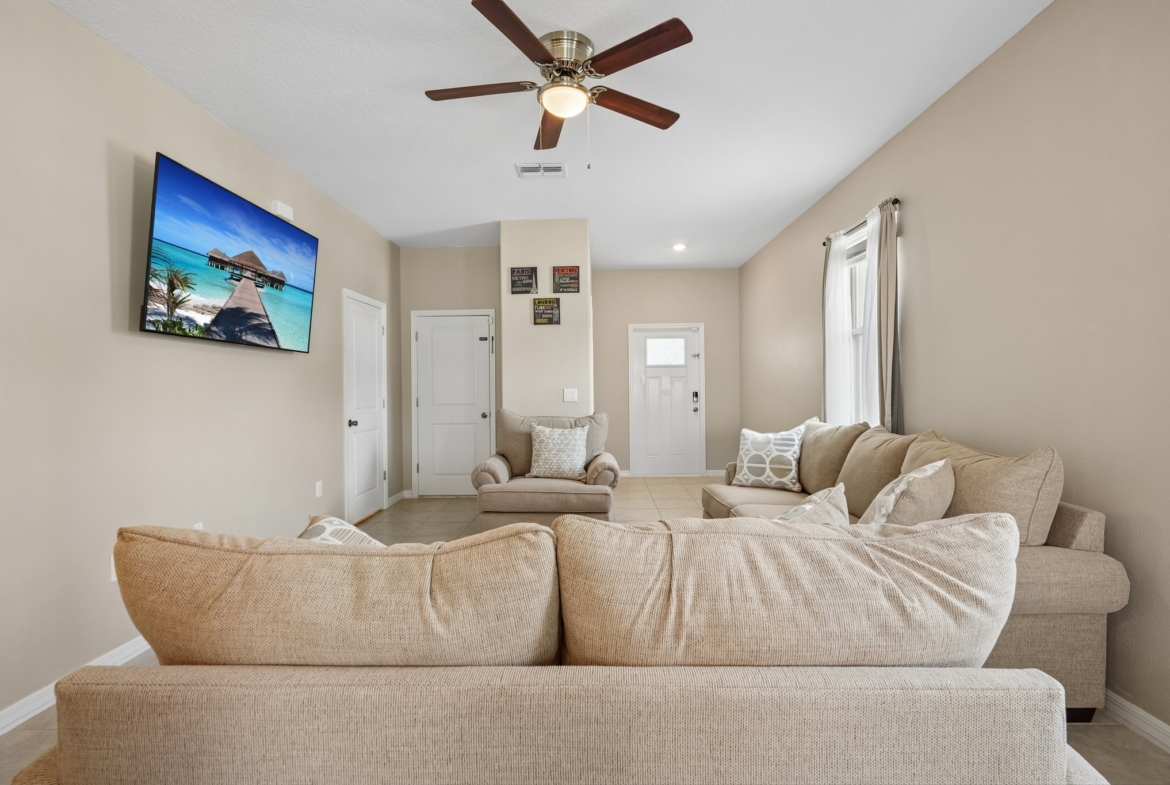 5111 Forum Blvd, Holiday FL end-unit townhome for sale - photo 9