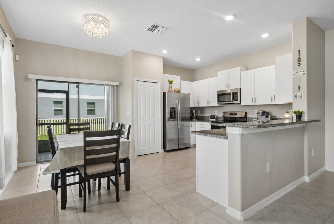 5111 Forum Blvd, Holiday FL end-unit townhome for sale - photo 15