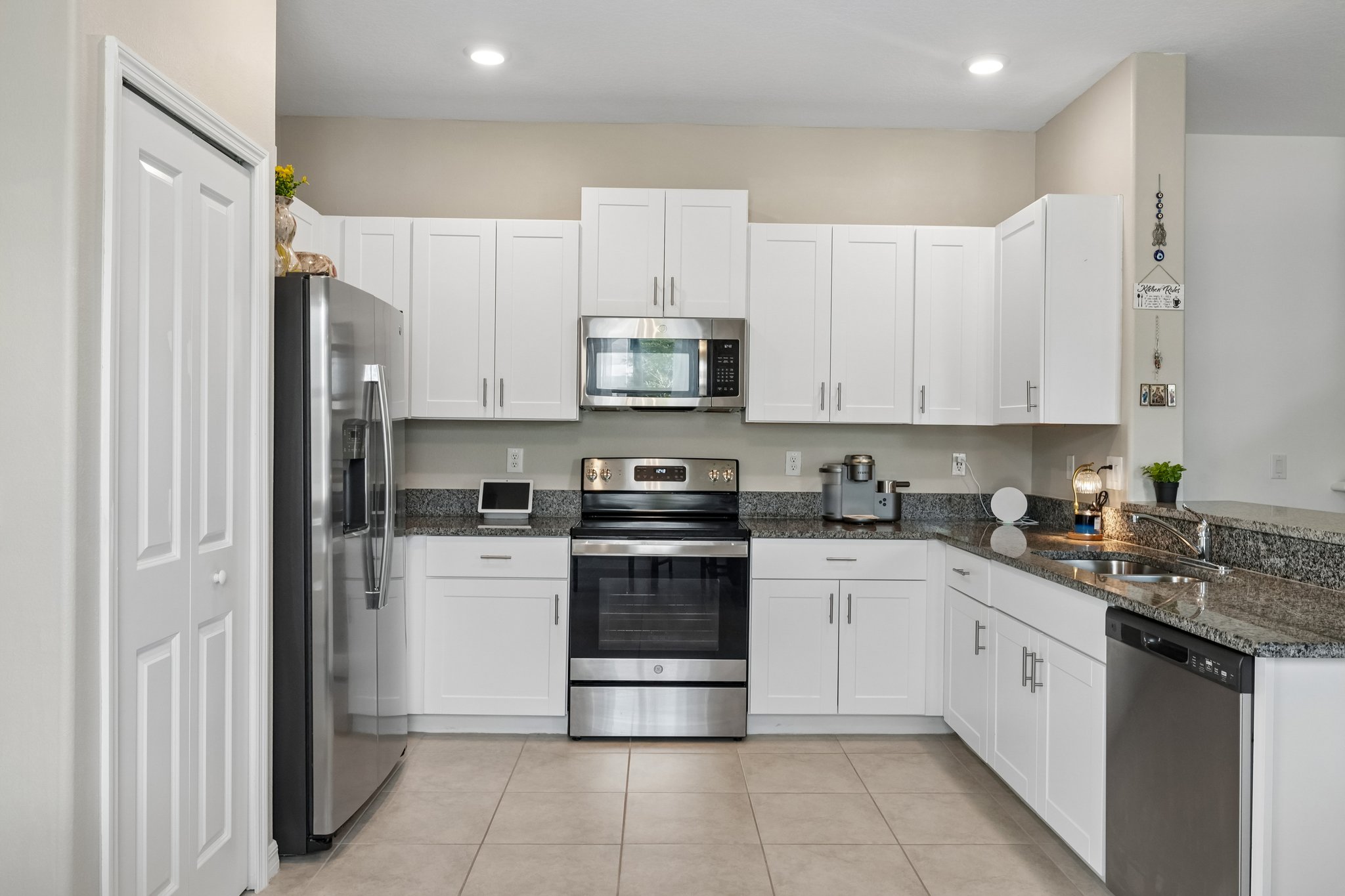5111 Forum Blvd, Holiday FL end-unit townhome for sale - photo 23