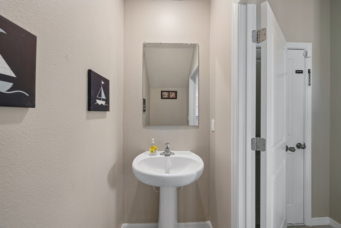 5111 Forum Blvd, Holiday FL end-unit townhome for sale - photo 25