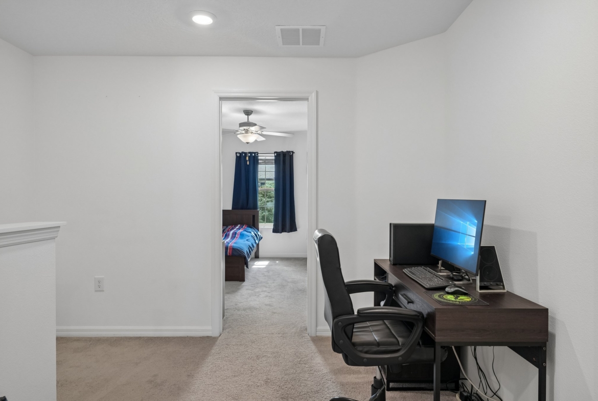 5111 Forum Blvd, Holiday FL end-unit townhome for sale - photo 37
