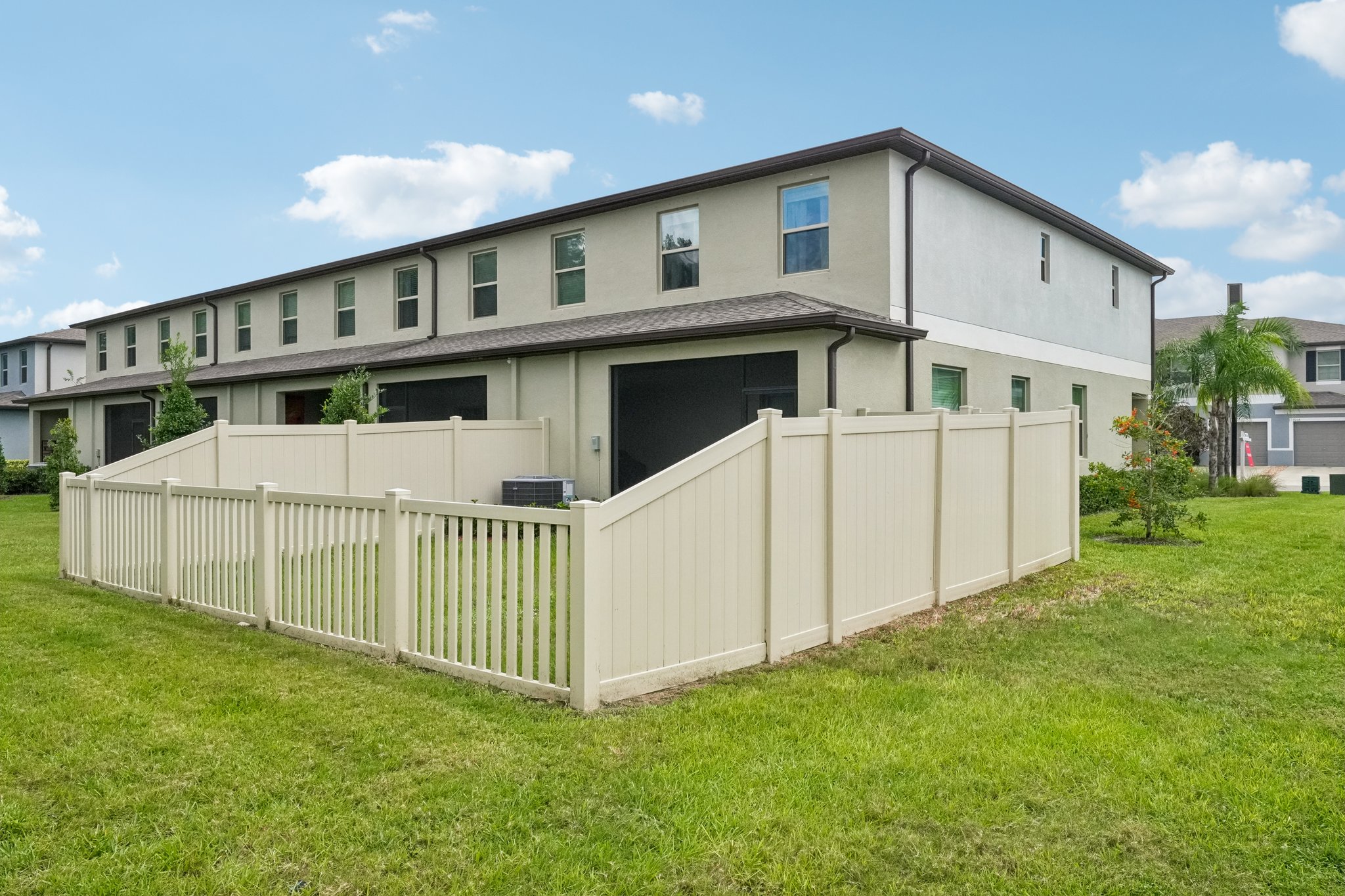 5111 Forum Blvd, Holiday FL end-unit townhome for sale - photo 46