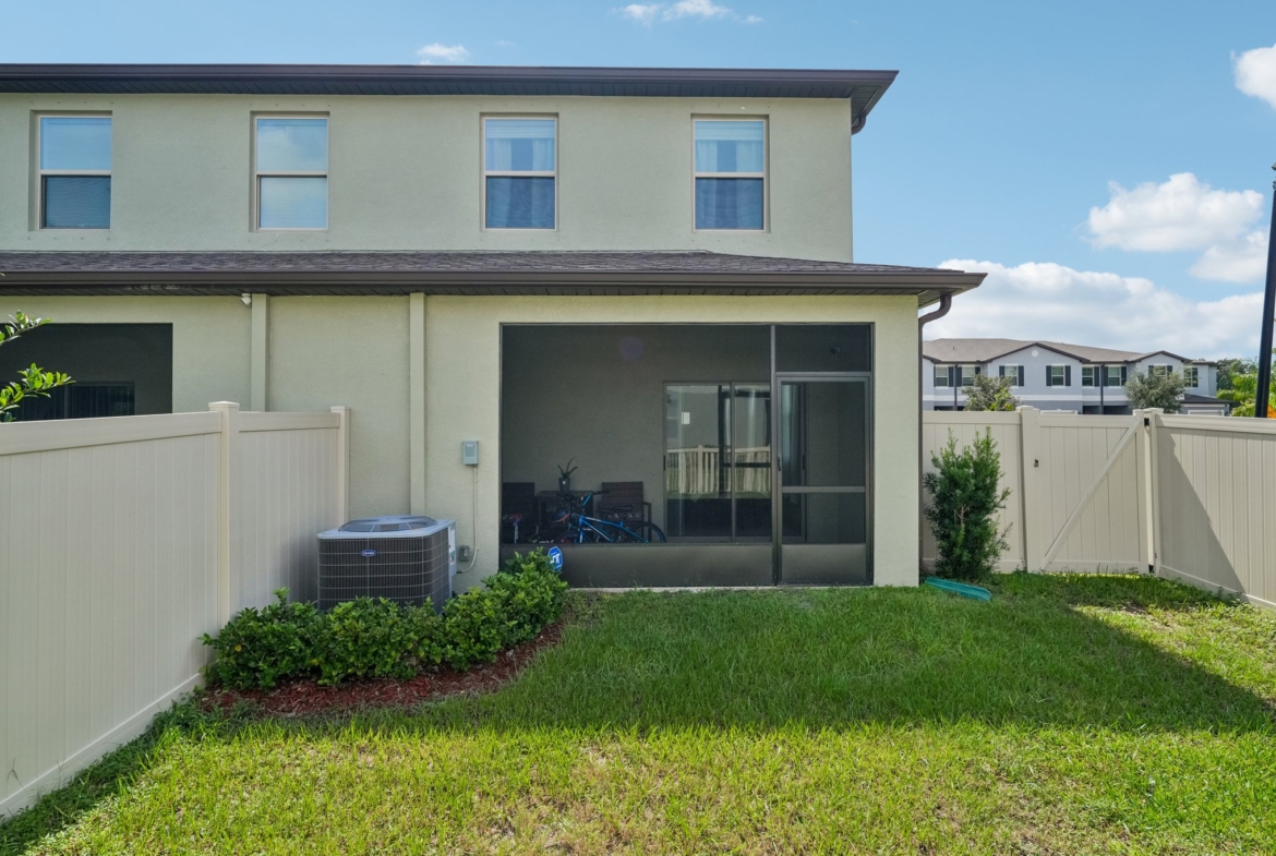 5111 Forum Blvd, Holiday FL end-unit townhome for sale - photo 52