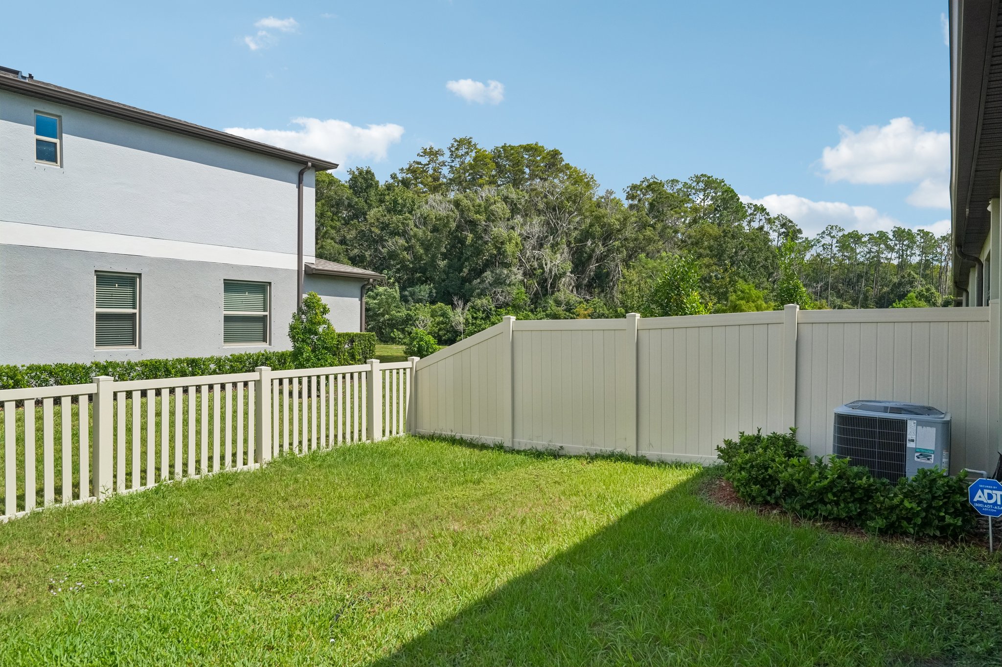5111 Forum Blvd, Holiday FL end-unit townhome for sale - photo 54