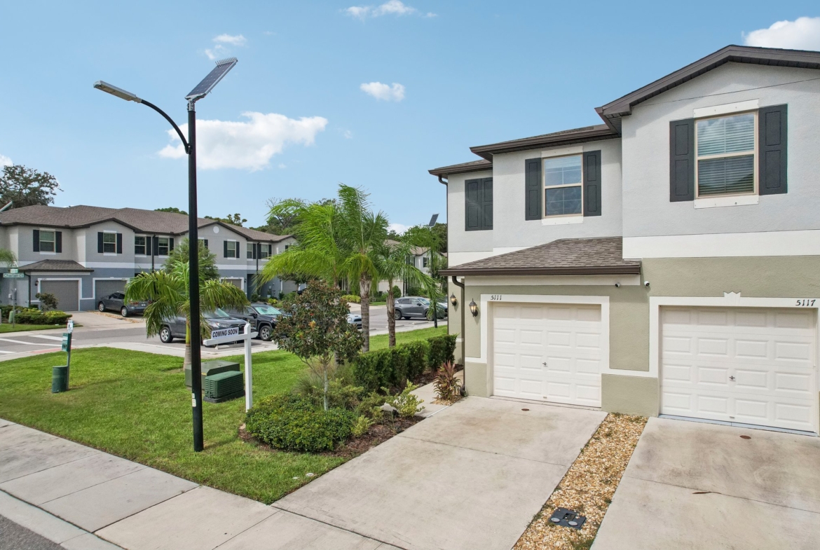 5111 Forum Blvd, Holiday FL end-unit townhome for sale - photo 57