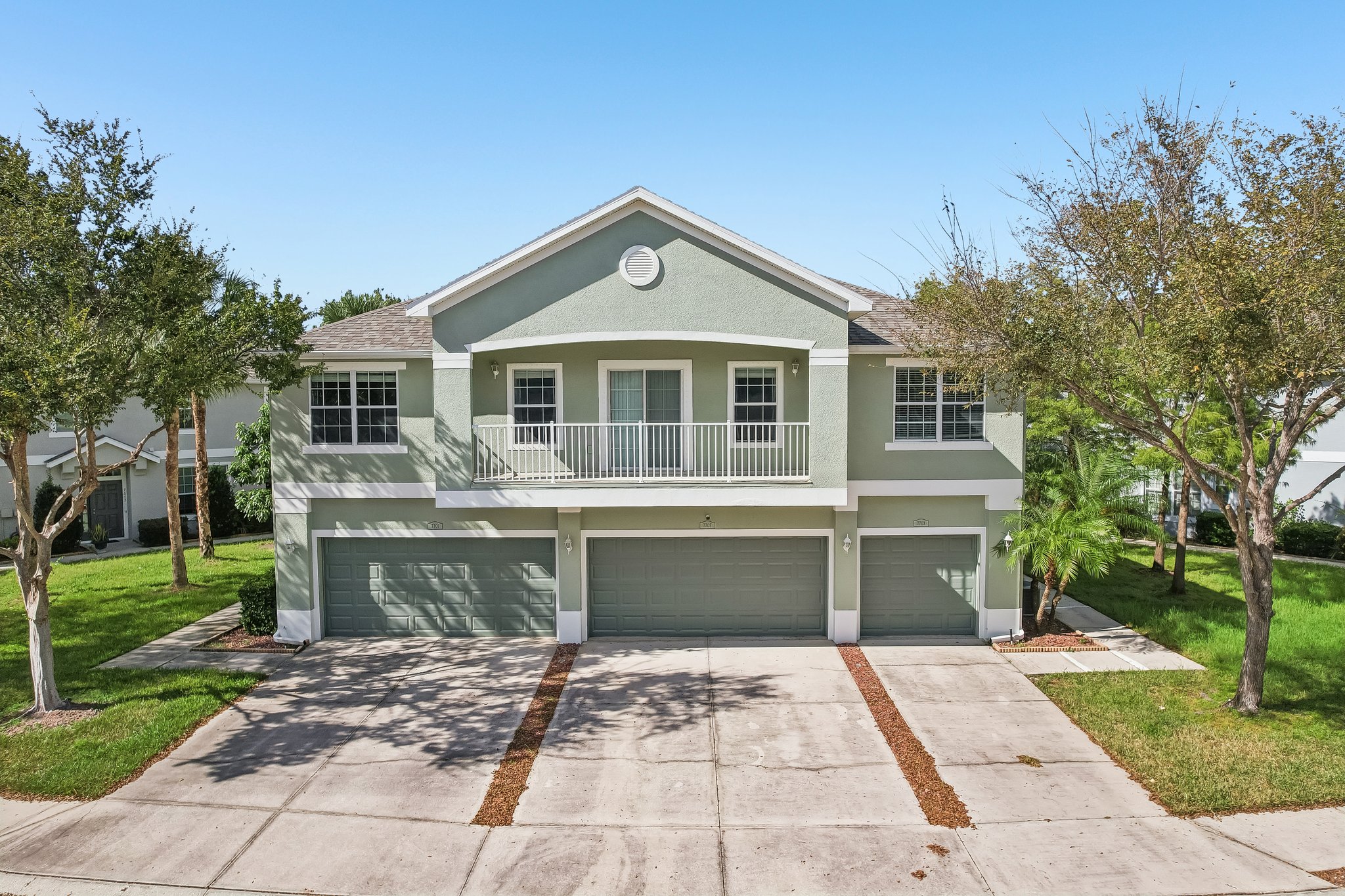 7703 Red Mill Cir, New Port Richey FL end-unit townhome for sale - photo 9