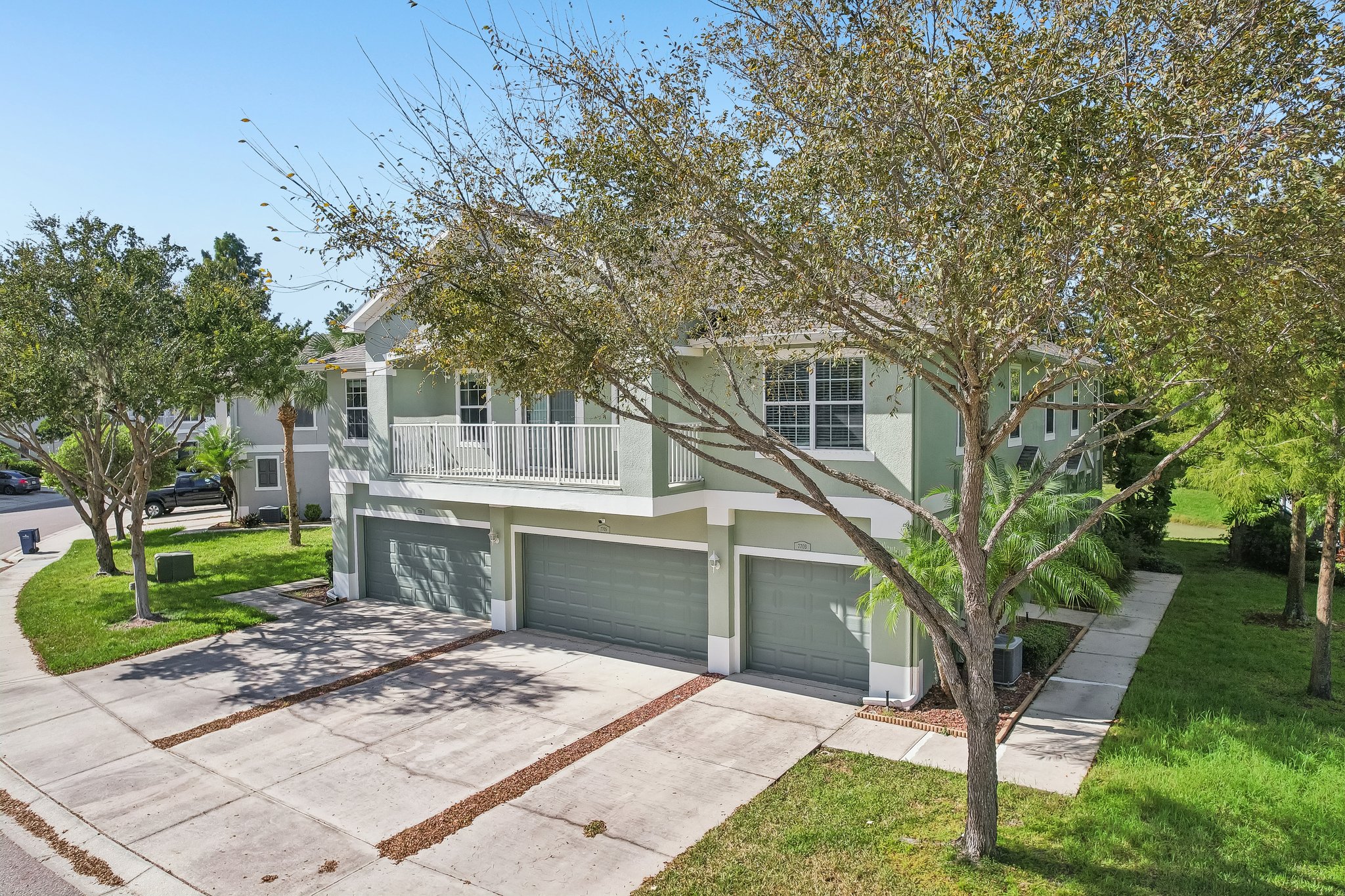 7703 Red Mill Cir, New Port Richey FL end-unit townhome for sale - photo 11