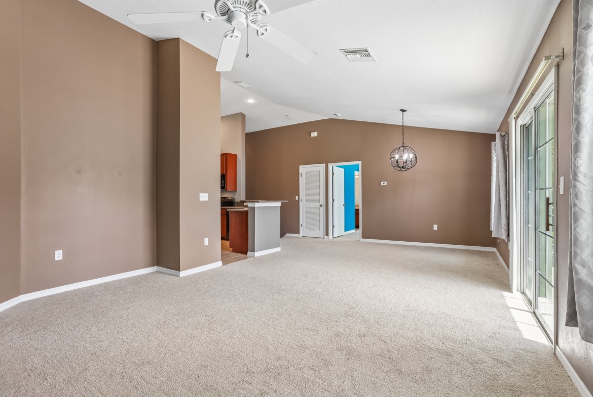 7703 Red Mill Cir, New Port Richey FL end-unit townhome for sale - photo 23