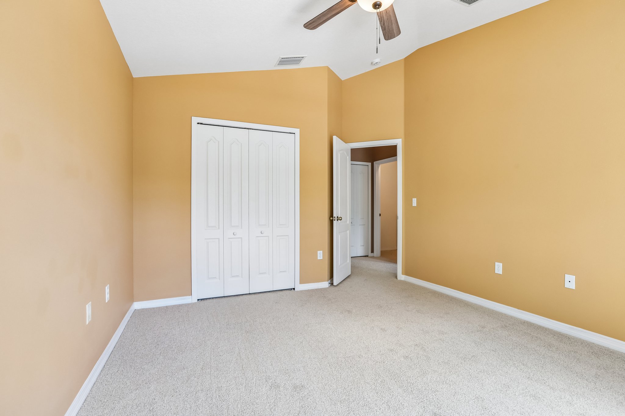 7703 Red Mill Cir, New Port Richey FL end-unit townhome for sale - photo 37